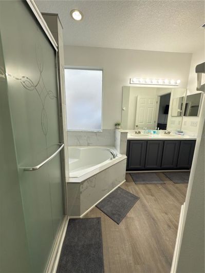 Image No.30-6 Bed House for sale