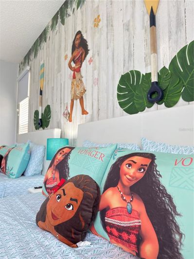 Image No.53-6 Bed House for sale