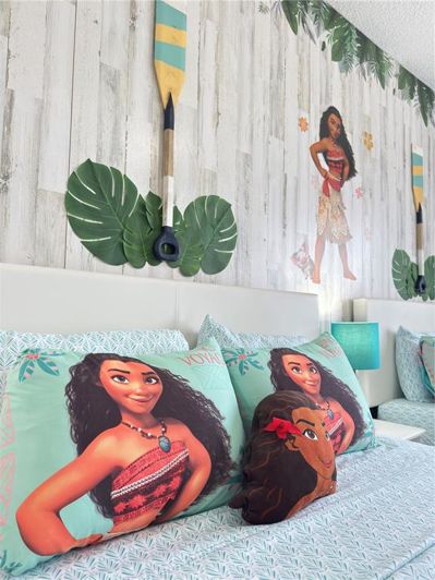 Image No.55-6 Bed House for sale