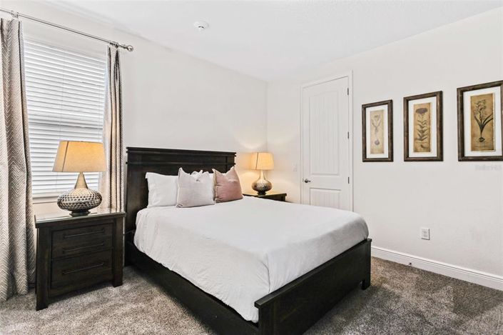 Image No.31-9 Bed House for sale