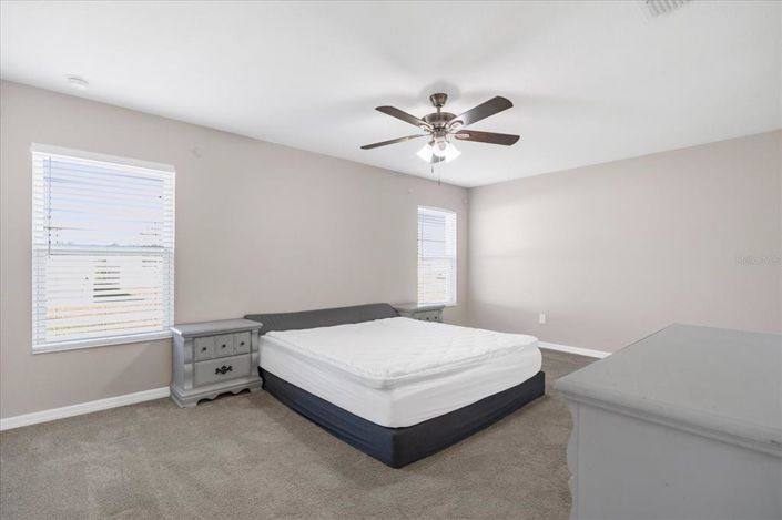 Image No.20-4 Bed House for sale