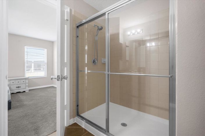 Image No.24-4 Bed House for sale