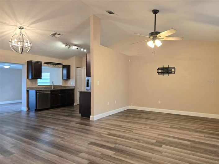 Image No.9-Maison de 2 chambres à vendre à Saint John