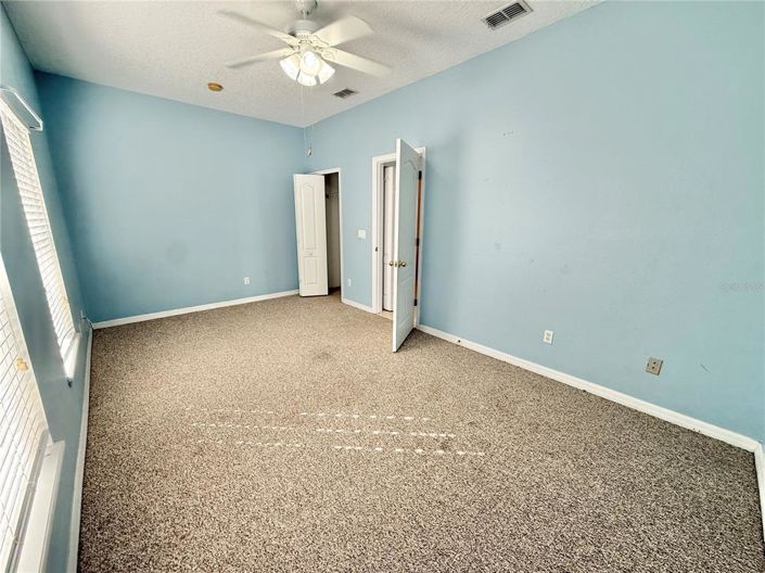 Image No.17-3 Bed House for sale