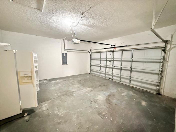 Image No.24-3 Bed House for sale