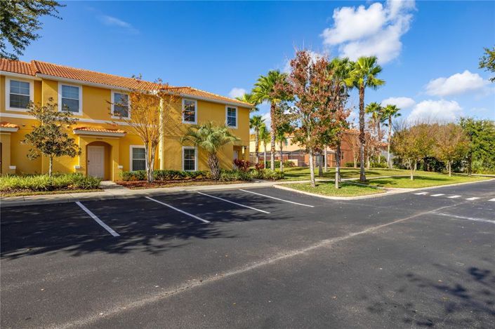 Image No.60-3 Bed Townhouse for sale