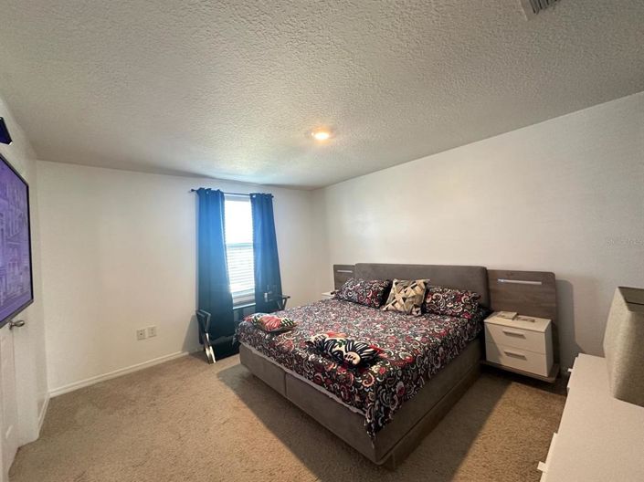 Image No.14-3 Bed Townhouse for sale