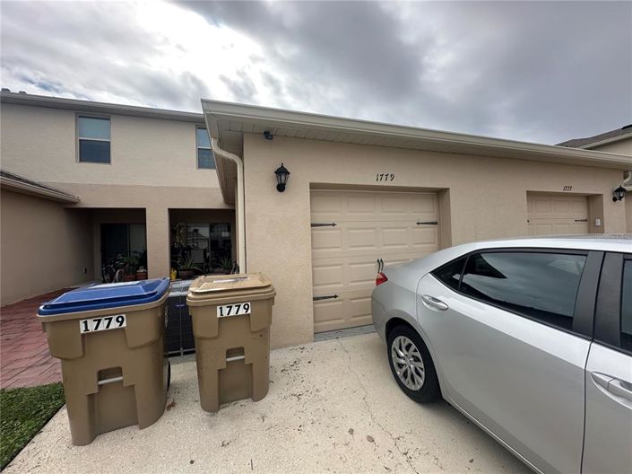 Image No.28-3 Bed Townhouse for sale