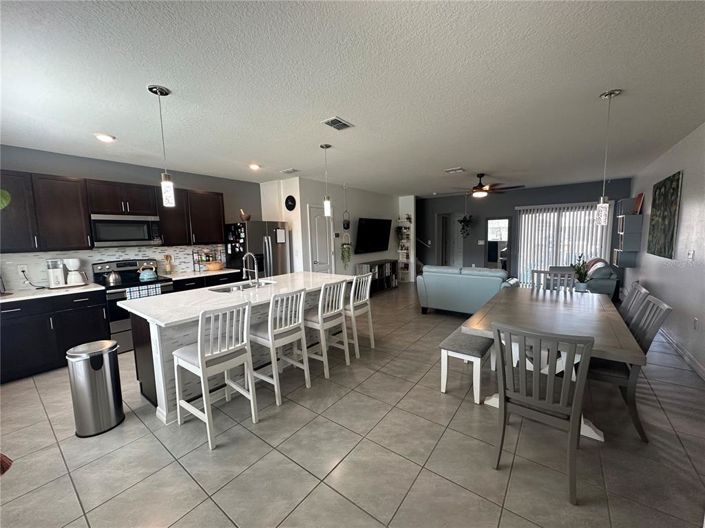 Image No.4-3 Bed Townhouse for sale