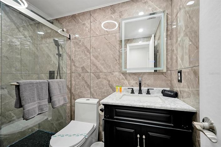 Image No.24-4 Bed House for sale