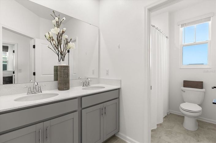 Image No.16-4 Bed House for sale