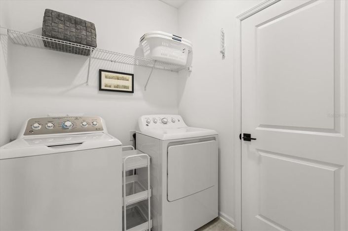 Image No.17-4 Bed House for sale