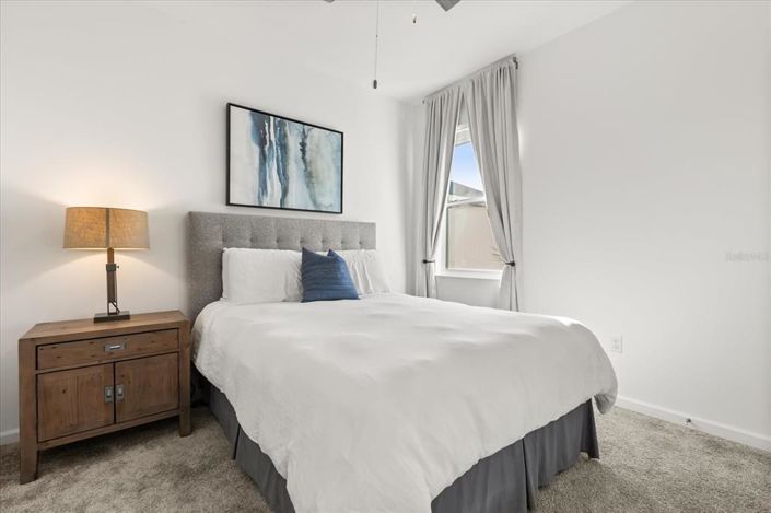 Image No.18-4 Bed House for sale