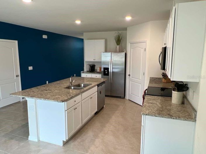 Image No.7-Maison de 4 chambres à vendre à Saint John