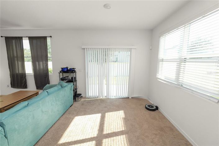 Image No.10-3 Bed Townhouse for sale