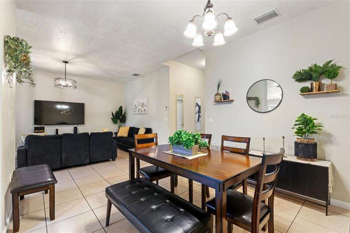 Image No.13-4 Bed House for sale