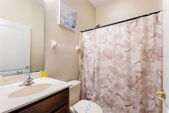 Image No.25-4 Bed House for sale