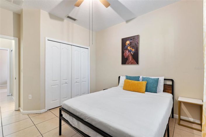 Image No.27-4 Bed House for sale