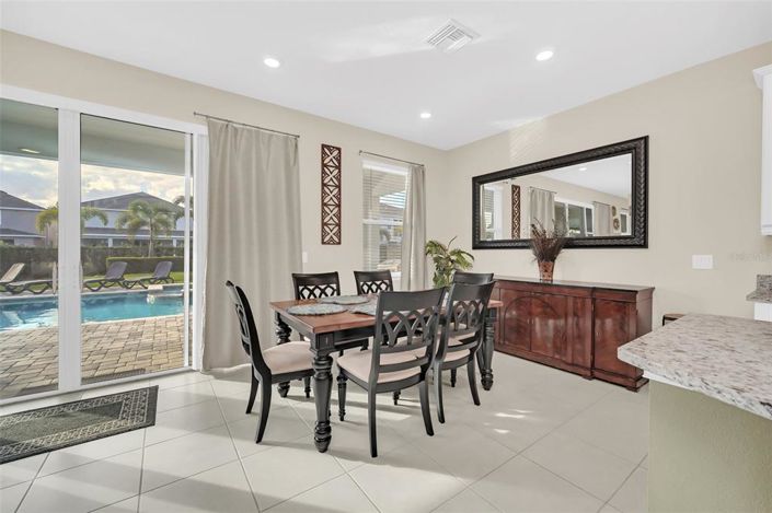 Image No.16-4 Bed House for sale