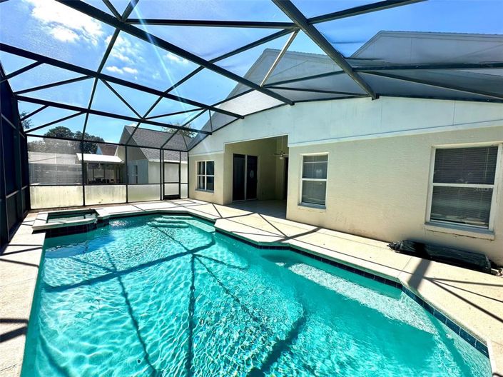 Image No.25-3 Bed House for sale