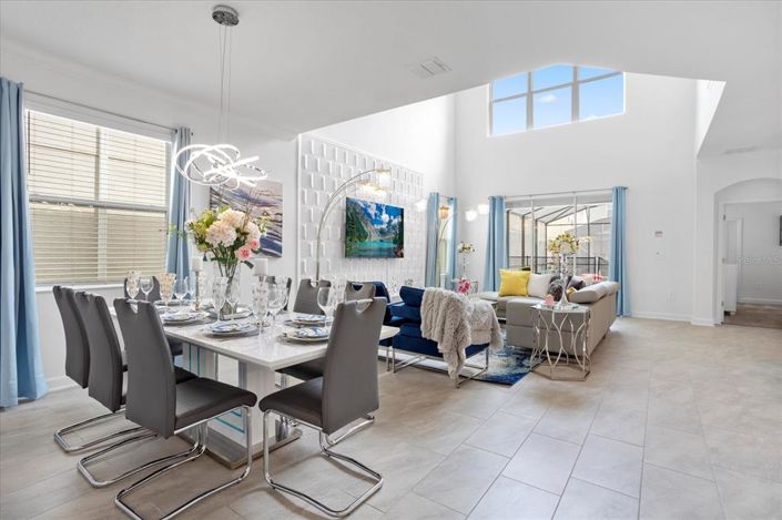 Image No.10-5 Bed House for sale