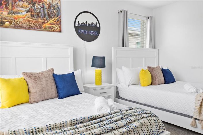 Image No.33-5 Bed House for sale