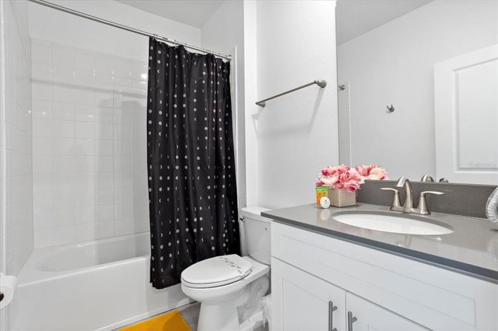 Image No.36-5 Bed House for sale