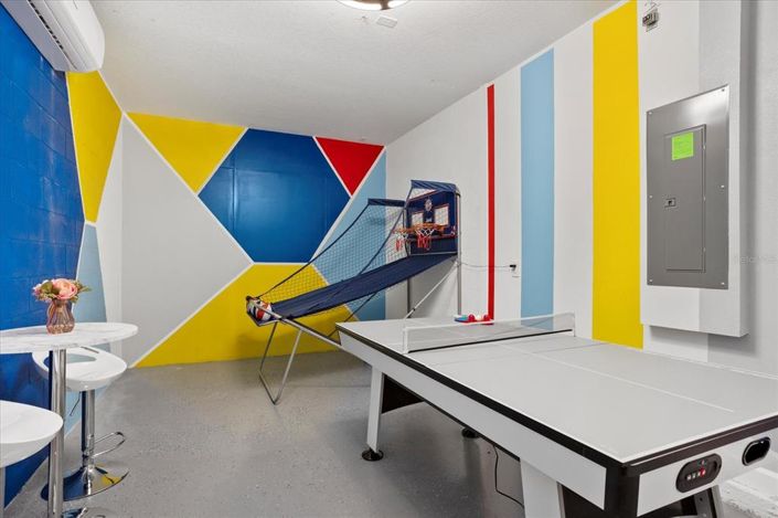 Image No.7-5 Bed House for sale