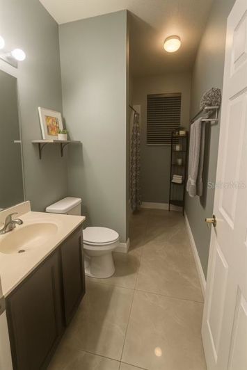 Image No.15-4 Bed House for sale