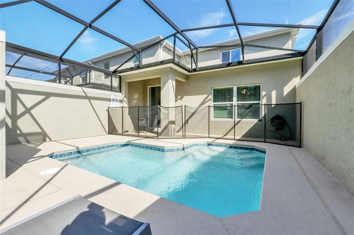 Image No.37-5 Bed Townhouse for sale