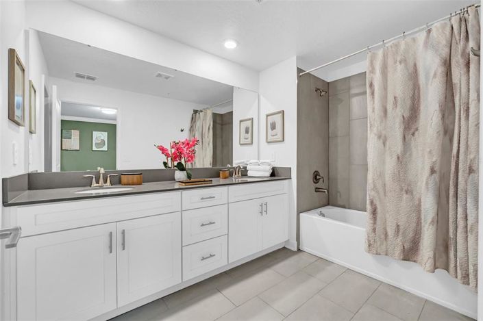 Image No.39-5 Bed Townhouse for sale