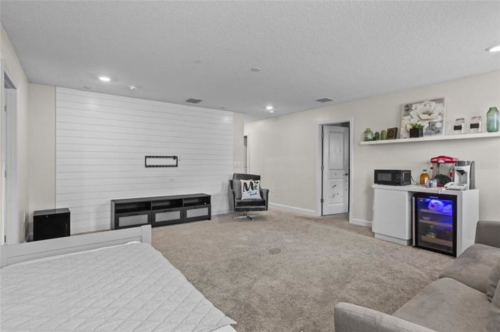 Image No.29-6 Bed House for sale