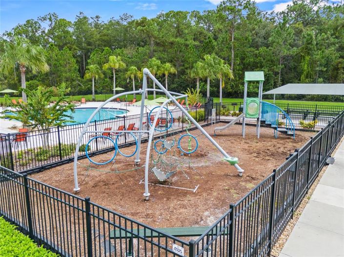 Image No.55-6 Bed House for sale