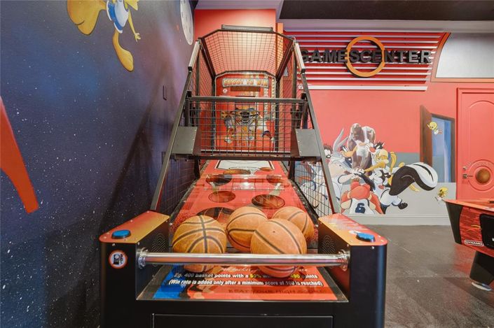 Image No.47-8 Bed House for sale