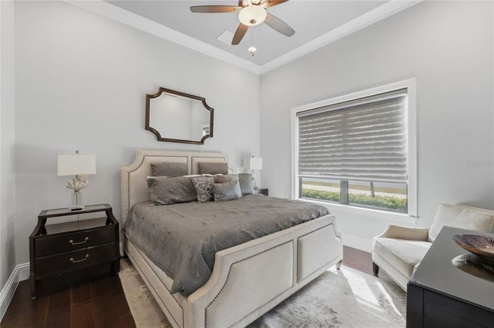 Image No.49-8 Bed House for sale