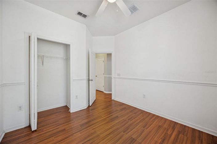 Image No.13-3 Bed Townhouse for sale