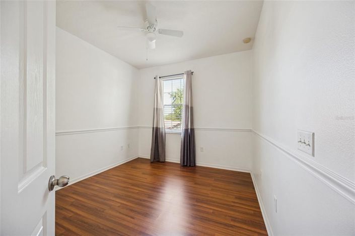 Image No.17-3 Bed Townhouse for sale