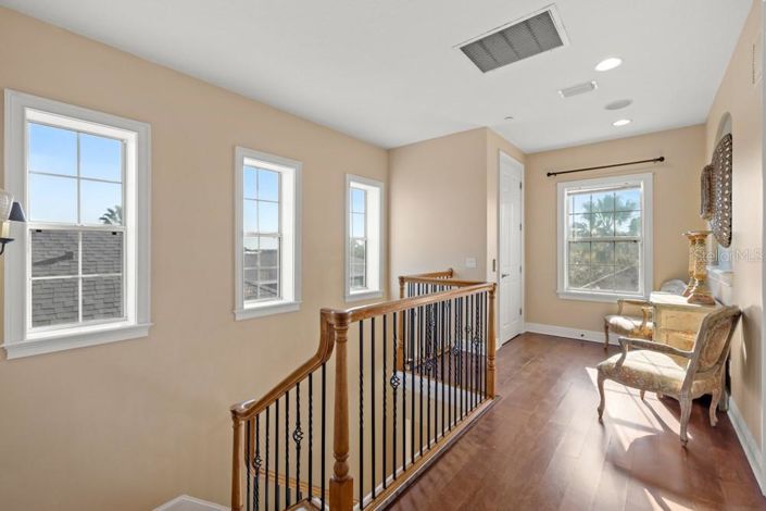 Image No.47-5 Bed House for sale