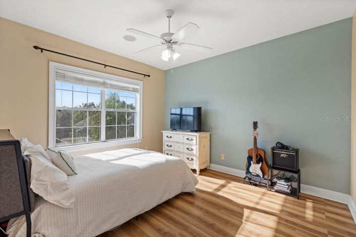 Image No.49-5 Bed House for sale