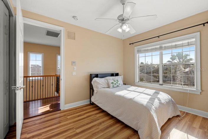 Image No.50-5 Bed House for sale