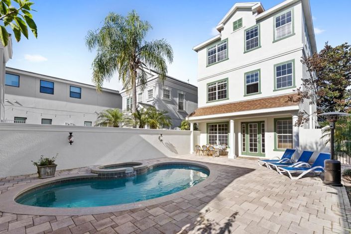 Image No.54-5 Bed House for sale