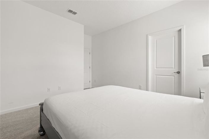 Image No.30-12 Bed House for sale