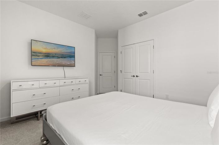 Image No.33-12 Bed House for sale