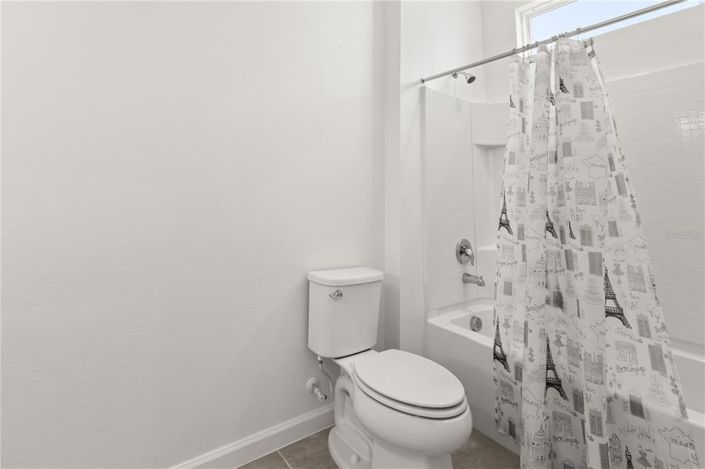 Image No.55-12 Bed House for sale