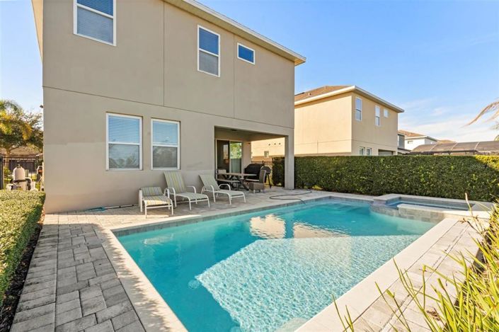 Image No.41-6 Bed House for sale