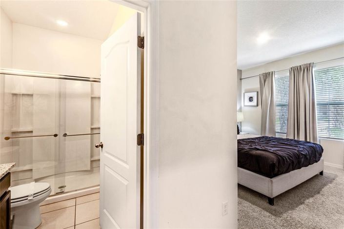 Image No.29-6 Bed House for sale