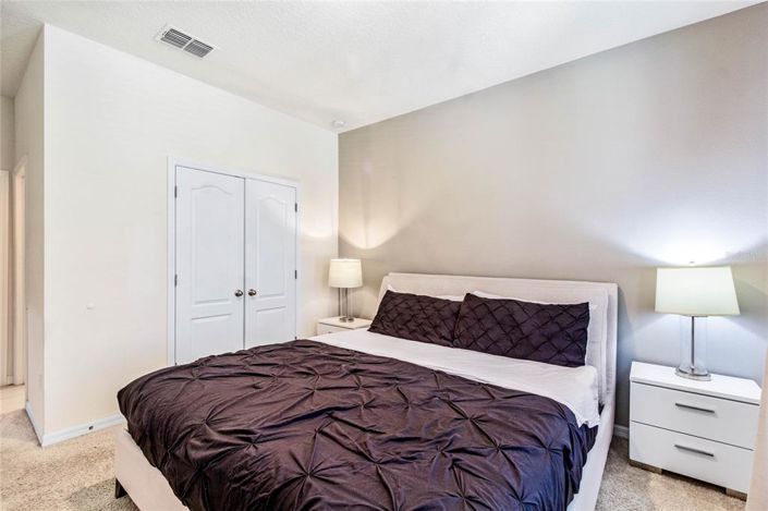 Image No.31-6 Bed House for sale