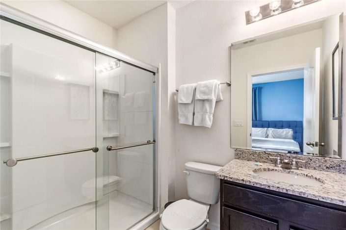 Image No.36-6 Bed House for sale