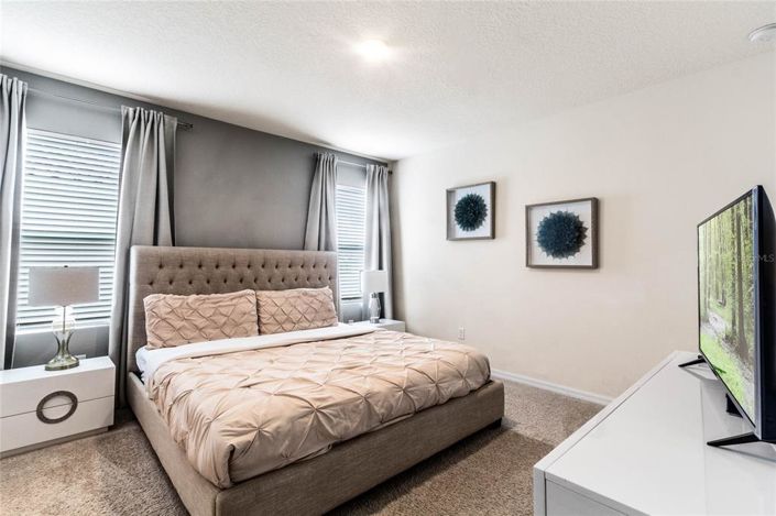 Image No.37-6 Bed House for sale