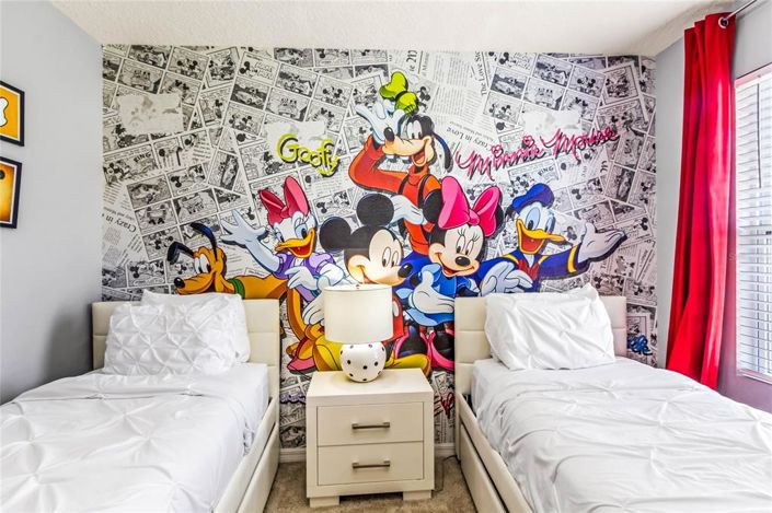 Image No.42-6 Bed House for sale